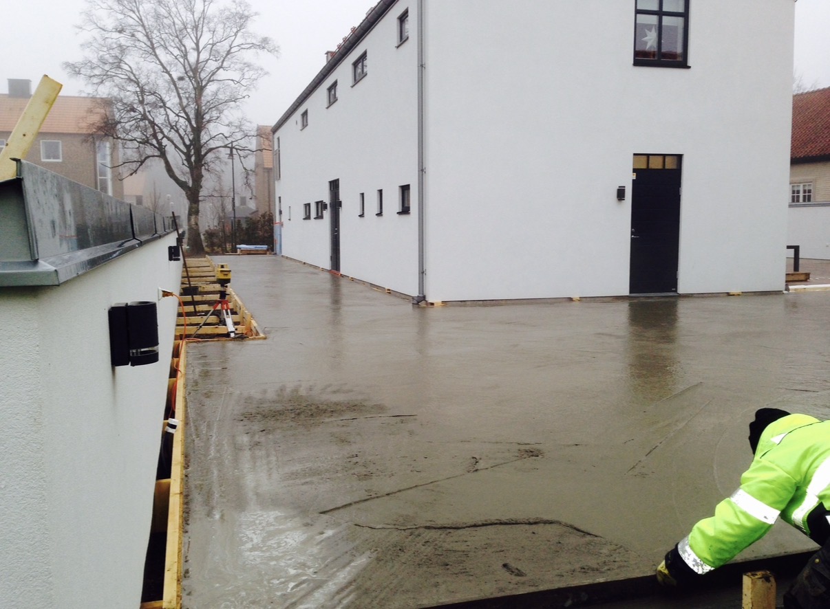 Nytt betongdäck före arbetet